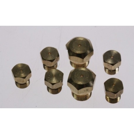 SET D'INJECTEURS BUTANE / PROPANE POUR CUISINNIERE 