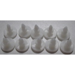 rivet pour grille inferieur de refrigerateur dometic